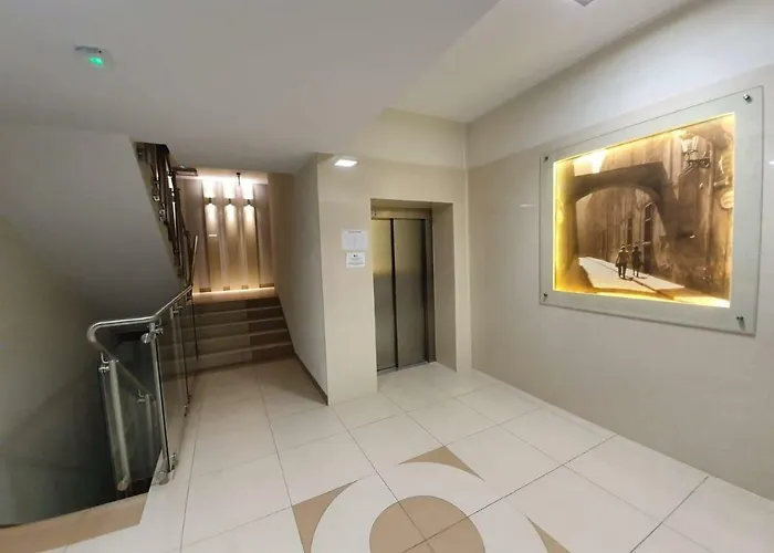 아파트 Old Town Teczowa *