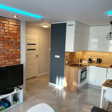 Old Town Teczowa Апартаменты *