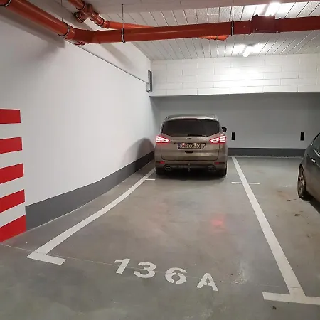 Old Town Teczowa Апартаменты Вроцлав